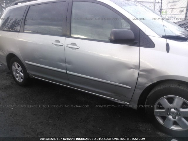 5TDZK23C78S114265 - 2008 TOYOTA SIENNA CE/LE SILVER photo 6