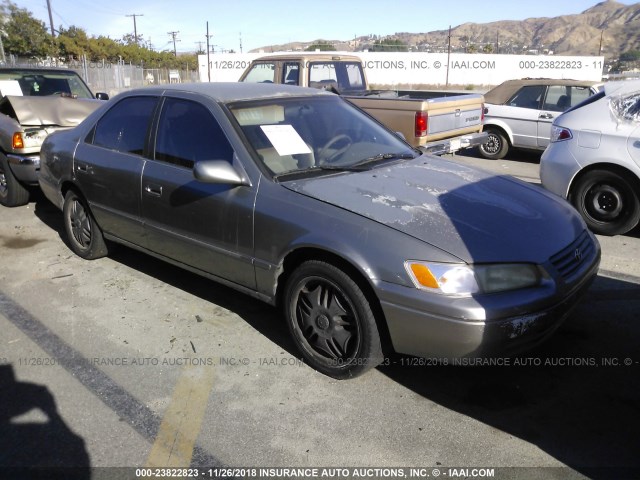 JT2BG22K3V0043276 - 1997 TOYOTA CAMRY LE/XLE Қоңыр фото 1
