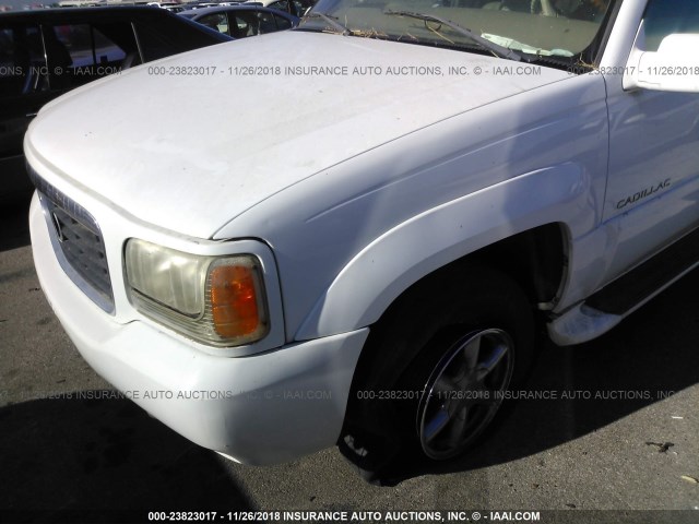 1GYEK13R0YR131656 - 2000 CADILLAC ESCALADE WHITE photo 6