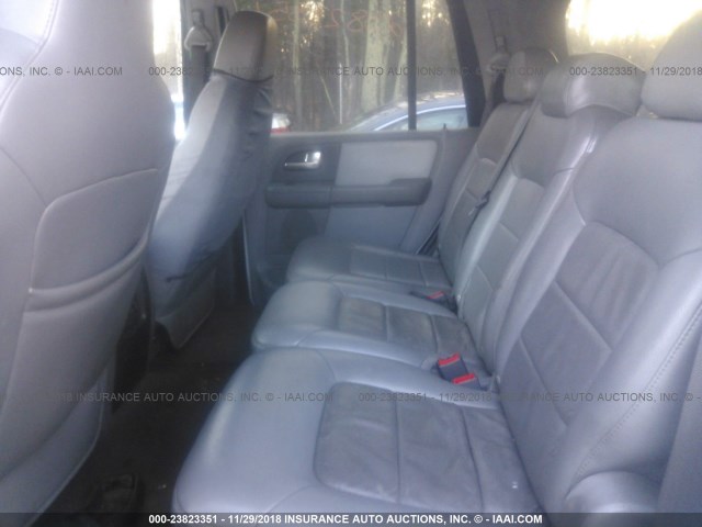 1FMPU16L24LA93646 - 2004 FORD EXPEDITION XLT WHITE photo 8