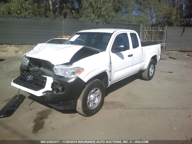 5TFRX5GN8HX095072 - 2017 TOYOTA TACOMA ACCESS CAB/SR/SR5 WHITE photo 2