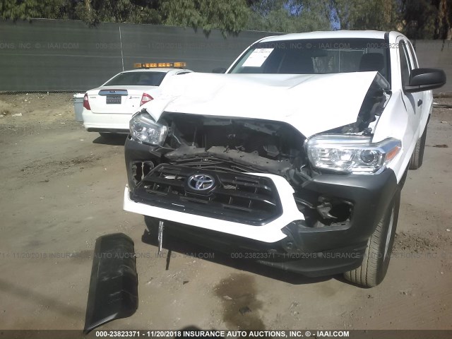 5TFRX5GN8HX095072 - 2017 TOYOTA TACOMA ACCESS CAB/SR/SR5 WHITE photo 6