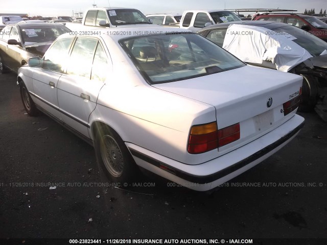 WBAHD6316MBJ65928 - 1991 BMW 525 I AUTOMATIC WHITE photo 3