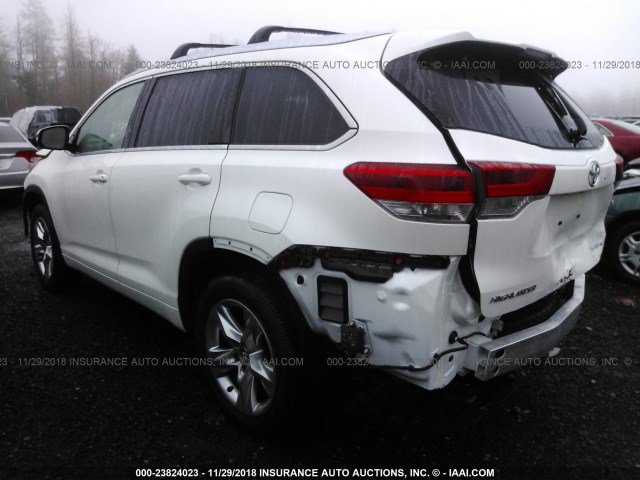 5TDDZRFH2JS814111 - 2018 TOYOTA HIGHLANDER LIMITED/LTD PLATINUM WHITE photo 3