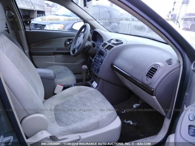 1G1ZT528X5F301841 - 2005 CHEVROLET MALIBU LS GREEN photo 5