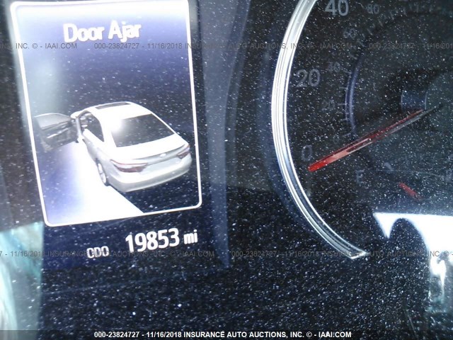 4T1BF1FK0HU690922 - 2017 TOYOTA CAMRY LE/XLE/SE/XSE 白色 照片 7