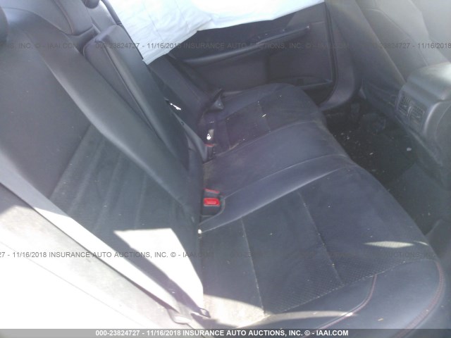 4T1BF1FK0HU690922 - 2017 TOYOTA CAMRY LE/XLE/SE/XSE 白色 照片 8