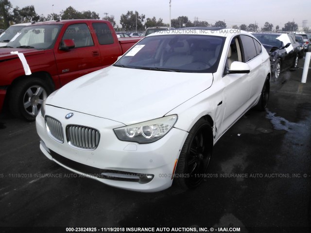 WBASN4C58AC208858 - 2010 BMW 550 GT WHITE photo 2