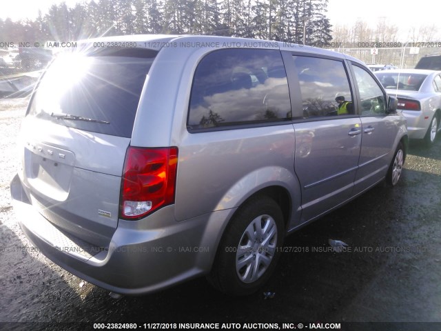 2C4RDGBG4HR775692 - 2017 DODGE GRAND CARAVAN SE SILVER photo 4