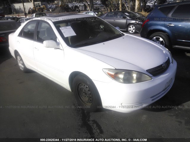 4T1BE32K73U158435 - 2003 TOYOTA CAMRY LE/XLE/SE WHITE photo 1