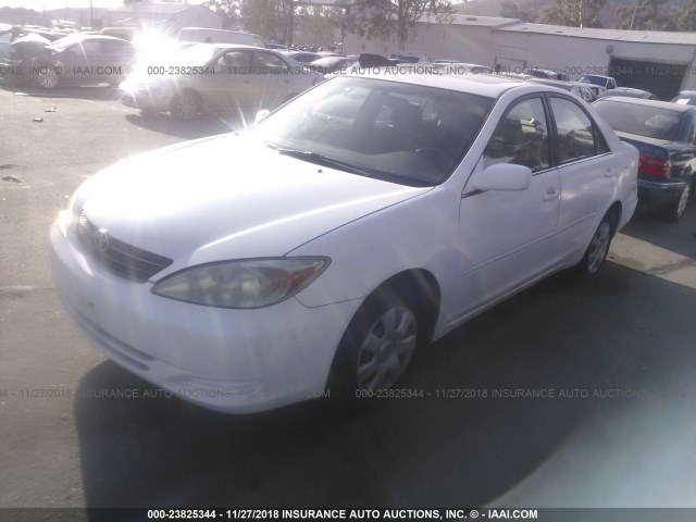 4T1BE32K73U158435 - 2003 TOYOTA CAMRY LE/XLE/SE WHITE photo 2