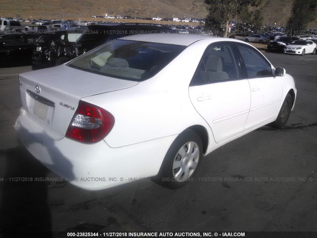 4T1BE32K73U158435 - 2003 TOYOTA CAMRY LE/XLE/SE WHITE photo 4