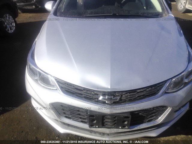 1G1BC5SM2J7130912 - 2018 CHEVROLET CRUZE LS SILVER photo 10