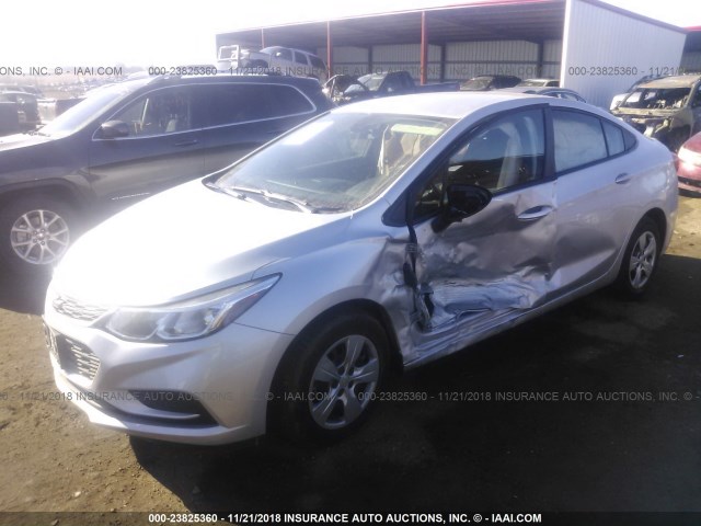 1G1BC5SM2J7130912 - 2018 CHEVROLET CRUZE LS SILVER photo 2