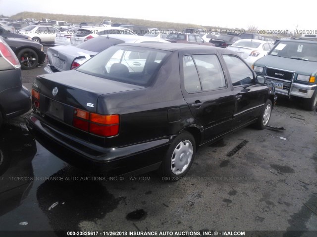 3VWRA81H6TM057177 - 1996 VOLKSWAGEN JETTA GL BLACK photo 4