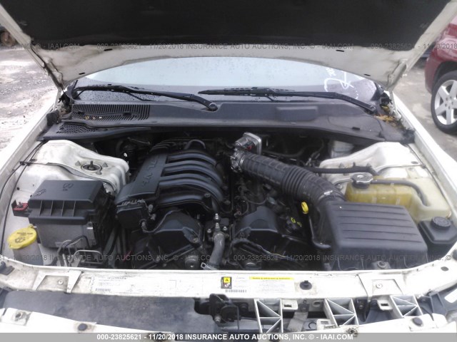 2D4FV47T86H448674 - 2006 DODGE MAGNUM WHITE photo 10