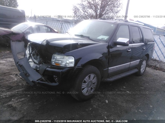 5LMFU28597LJ18138 - 2007 LINCOLN NAVIGATOR Қара фото 2