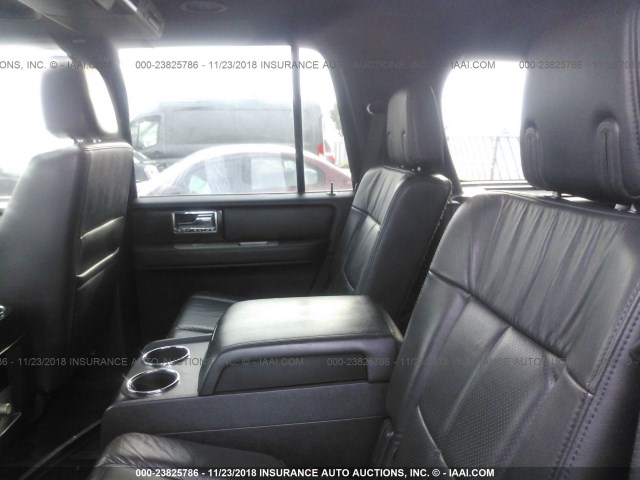 5LMFU28597LJ18138 - 2007 LINCOLN NAVIGATOR Қара фото 8