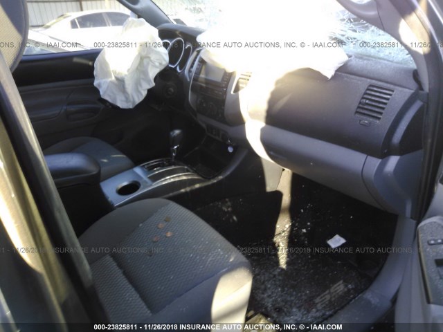 5TFJU4GN7DX043104 - 2013 TOYOTA TACOMA DOUBLE CAB PRERUNNER GRAY photo 5