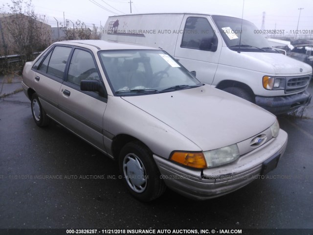 1FAPP14J8PW106793 - 1993 FORD ESCORT LX TAN photo 1