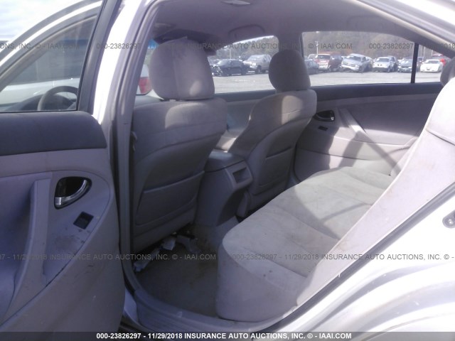 4T1BE46KX8U253000 - 2008 TOYOTA CAMRY CE/LE/XLE/SE SILVER photo 8