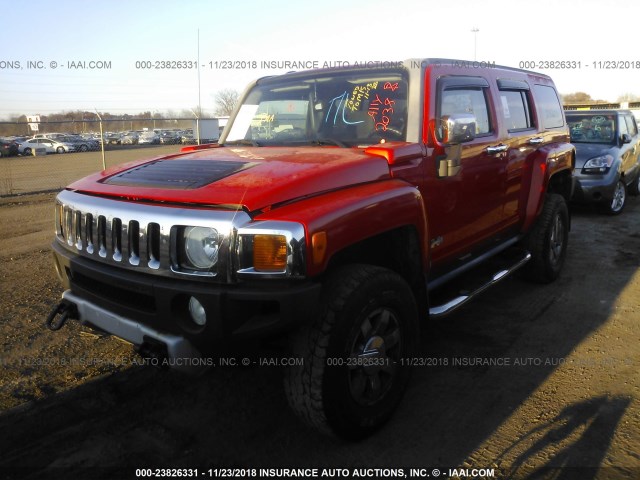 5GTEN13E688142038 - 2008 HUMMER H3 ORANGE photo 2