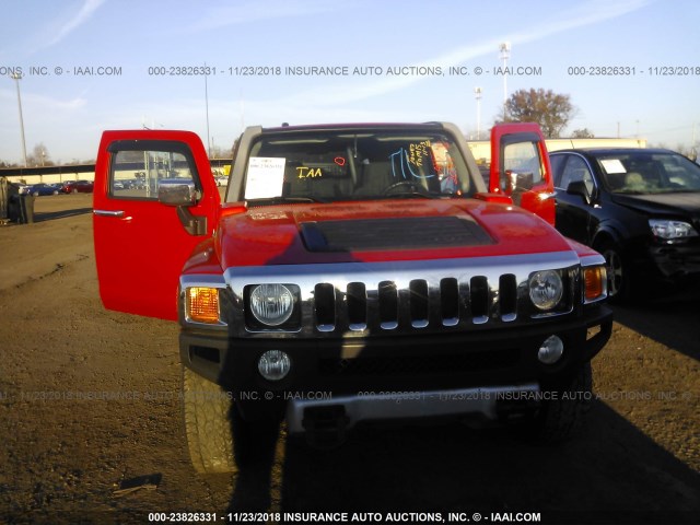 5GTEN13E688142038 - 2008 HUMMER H3 ORANGE photo 6