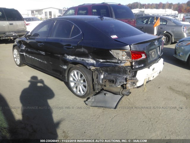 JTHCF5C23A5040744 - 2010 LEXUS IS 250 GRAY photo 3