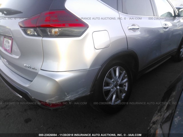 KNMAT2MV5HP513910 - 2017 NISSAN ROGUE S/SV SILVER photo 6