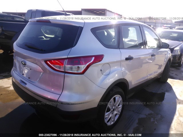 1FMCU0F71EUB45520 - 2014 FORD ESCAPE S SILVER photo 4