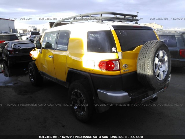 JTEBU11F770026493 - 2007 TOYOTA FJ CRUISER YELLOW photo 3