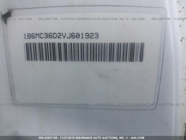 1B6MC36D2VJ601923 - 1997 DODGE RAM 3500 WHITE photo 9