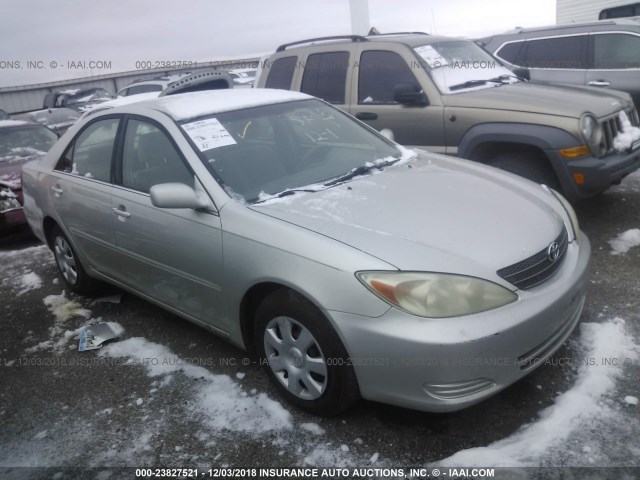 4T1BE32K84U791916 - 2004 TOYOTA CAMRY LE/XLE/SE SILVER photo 1