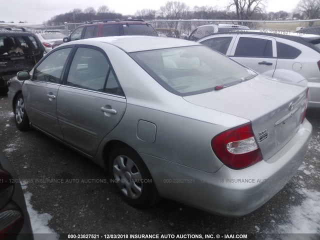 4T1BE32K84U791916 - 2004 TOYOTA CAMRY LE/XLE/SE SILVER photo 3