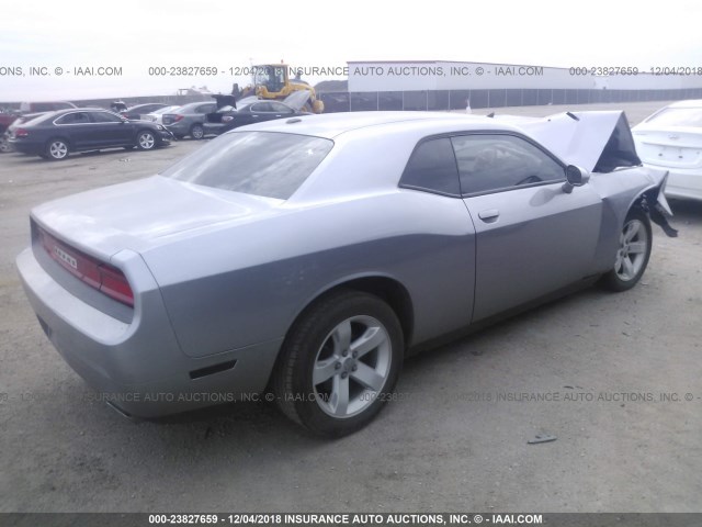 2C3CDYAG1DH695624 - 2013 DODGE CHALLENGER SXT GRAY photo 4