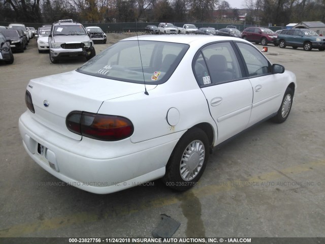 1G1ND52F14M516139 - 2004 CHEVROLET CLASSIC WHITE photo 4