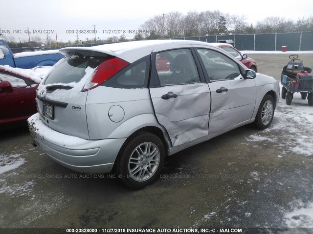 1FAHP37N67W268856 - 2007 FORD FOCUS ZX5/S/SE/SES TAN photo 4