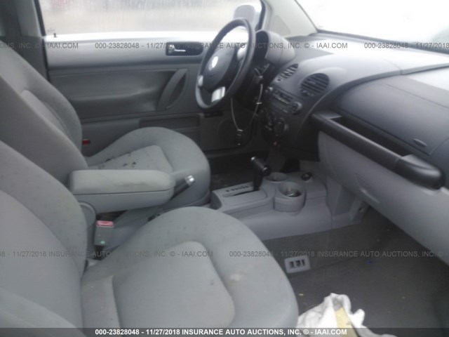 3VWCP21C42M420533 - 2002 VOLKSWAGEN NEW BEETLE GLS TDI Gümüş foto 5