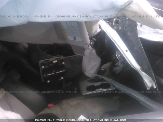 4T1BF1FK2EU342762 - 2014 TOYOTA CAMRY L/SE/LE/XLE 白色 照片 5