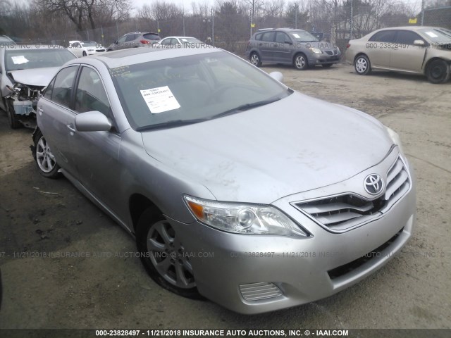 4T4BF3EK3BR101436 - 2011 TOYOTA CAMRY SE/LE/XLE SILVER photo 1