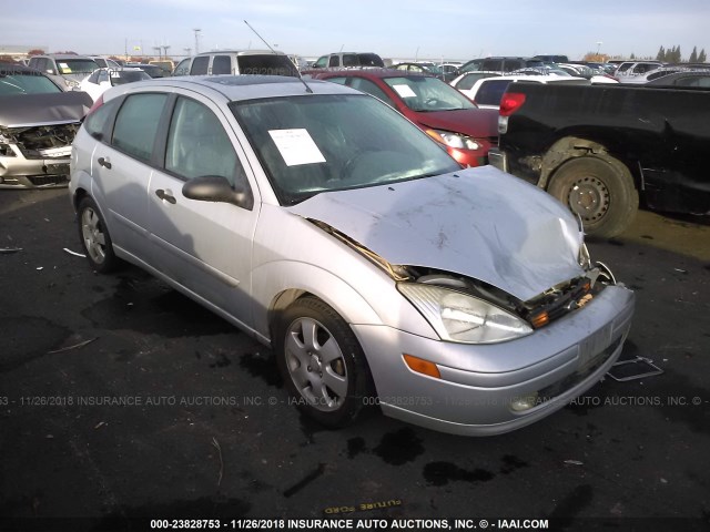 3FAFP37332R203870 - 2002 FORD FOCUS ZX5 SILVER photo 1