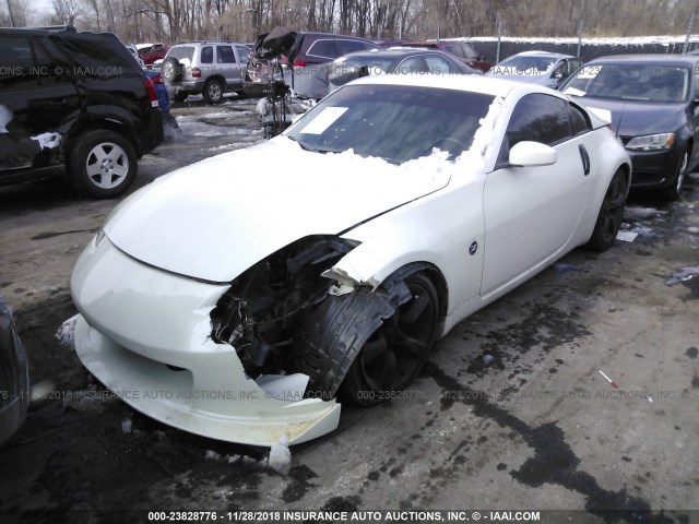 JN1AZ34D56M306429 - 2006 NISSAN 350Z COUPE WHITE photo 2