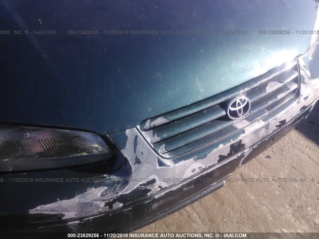 4T1BG22K4VU813254 - 1997 TOYOTA CAMRY CE/LE/XLE 绿色 照片 6