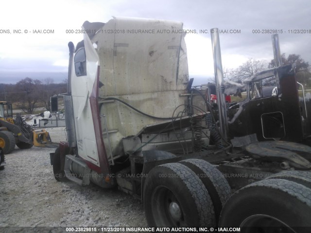 1FUYDSEB3YPF44360 - 2000 FREIGHTLINER FLD FLD120 Unknown photo 3