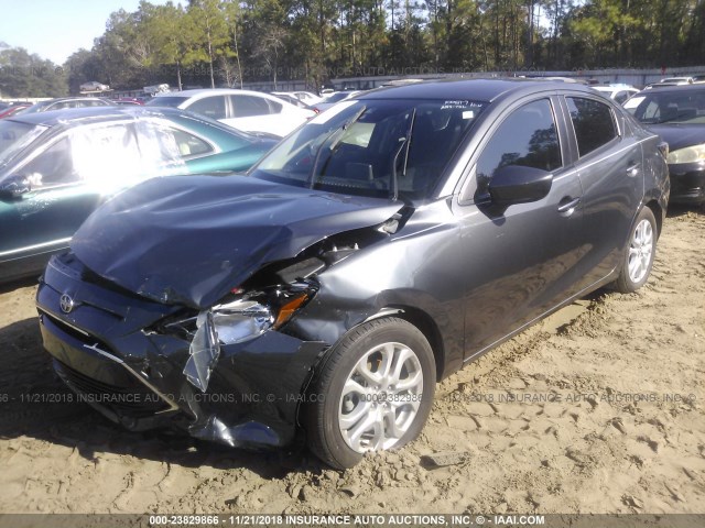 3MYDLBZV5GY132434 - 2016 TOYOTA SCION IA GRAY photo 2