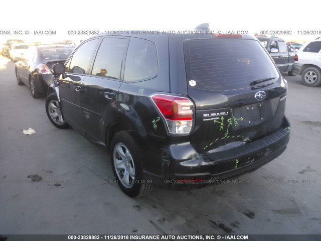 JF2SJAAC7JG516001 - 2018 SUBARU FORESTER 2.5I GRAY photo 3