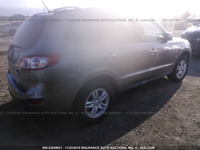 5XYZGDAG7BG051255 - 2011 HYUNDAI SANTA FE GLS GRAY photo 4