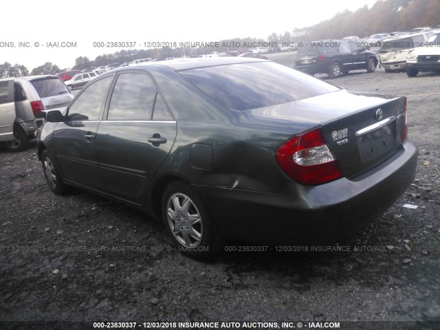 4T1BE32K73U642248 - 2003 TOYOTA CAMRY LE/XLE/SE GREEN photo 3