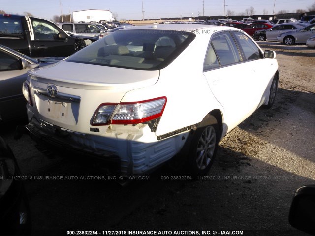 4T1BB3EK4BU143619 - 2011 TOYOTA CAMRY HYBRID WHITE photo 4