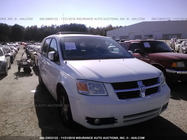 2D4RN5D16AR131274 - 2010 DODGE GRAND CARAVAN SXT WHITE photo 6